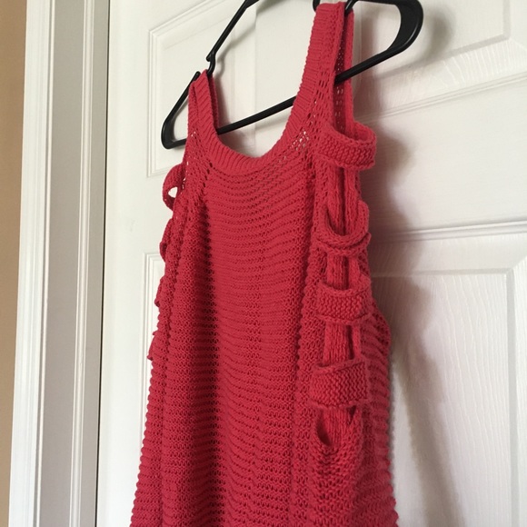 Nollie Sweater - Picture 6 of 7